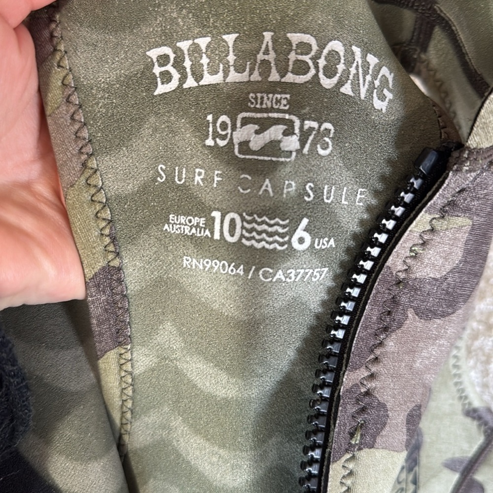 Camouflage Sleeveless billabong wetsuit